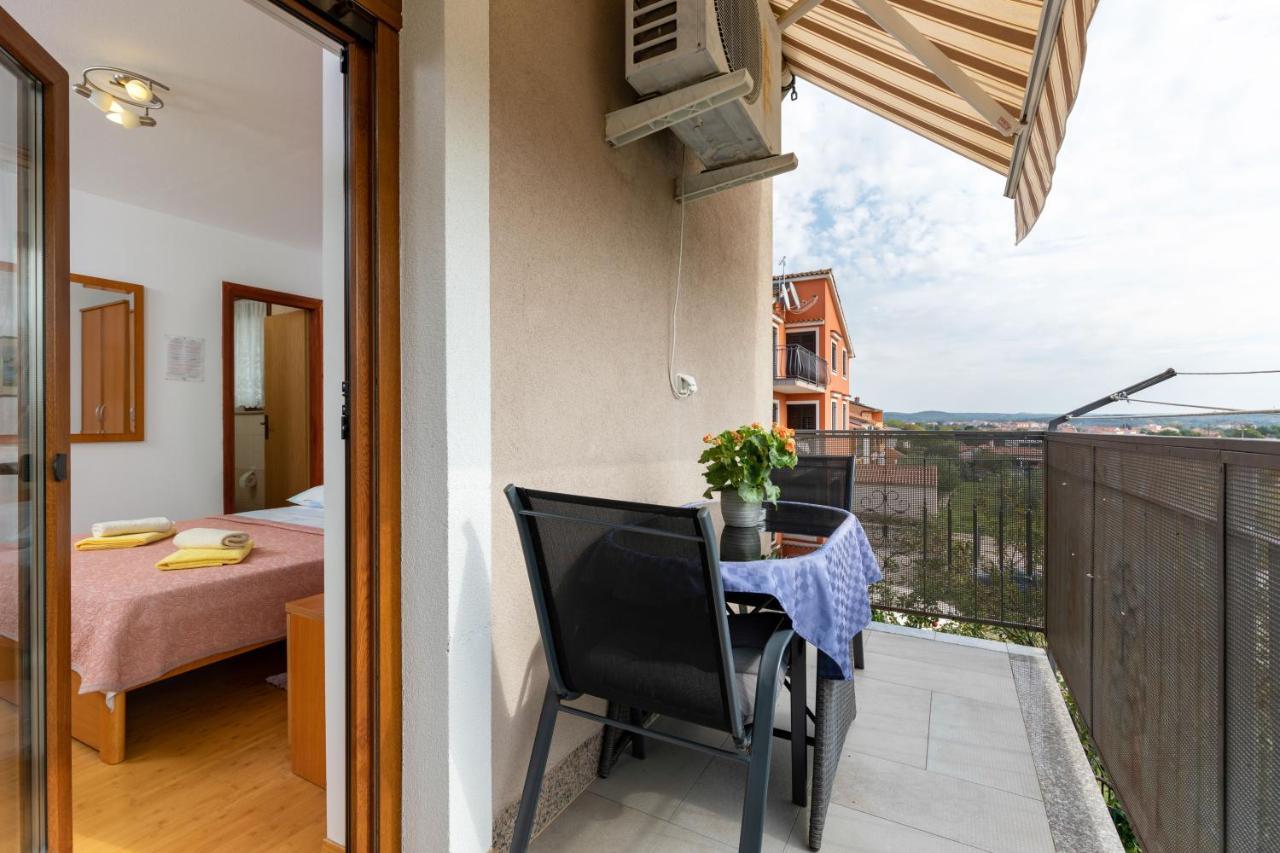 Apartments Kristina Rovinj Buitenkant foto